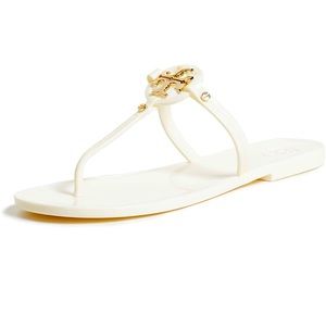 Tory Burch Slippers off white, size 9 New in box.